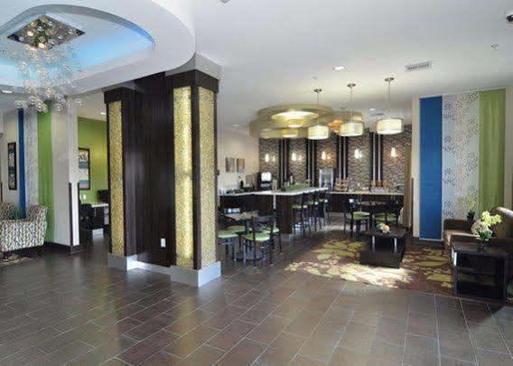 Microtel Inn&Suites Kenedy Exterior foto